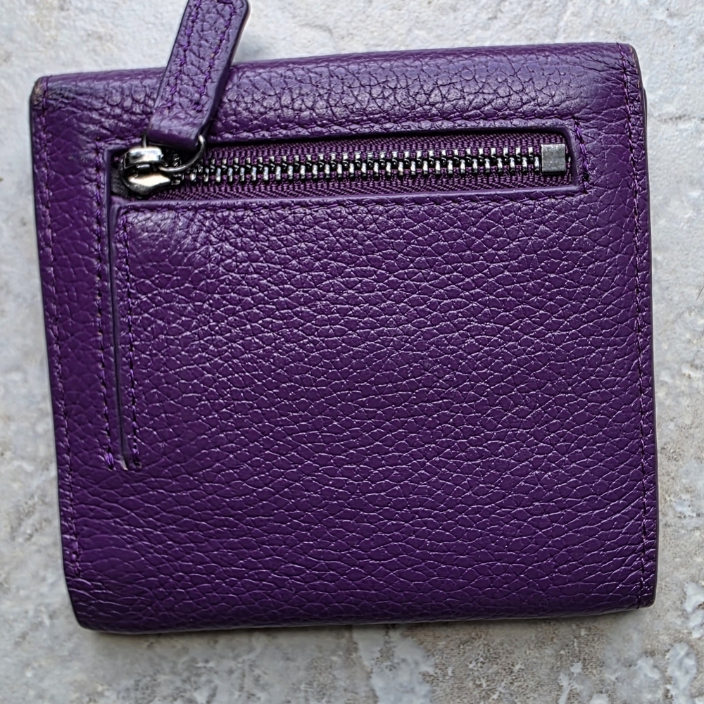 Lavemi RFID Purple Leather Wallet for Women TRIFOLD SKINNY PRETTY COLOR - Picture 2 of 9